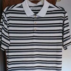 30% discount on bundles Vintage Nike Golf Polo size Large